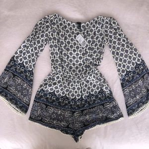 NWT Forever 21 off the shoulder shorts romper